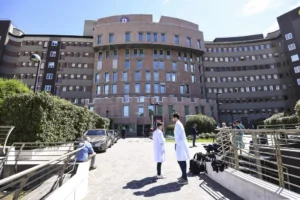 How Good are Public Hospitals in Rome for Tourists?